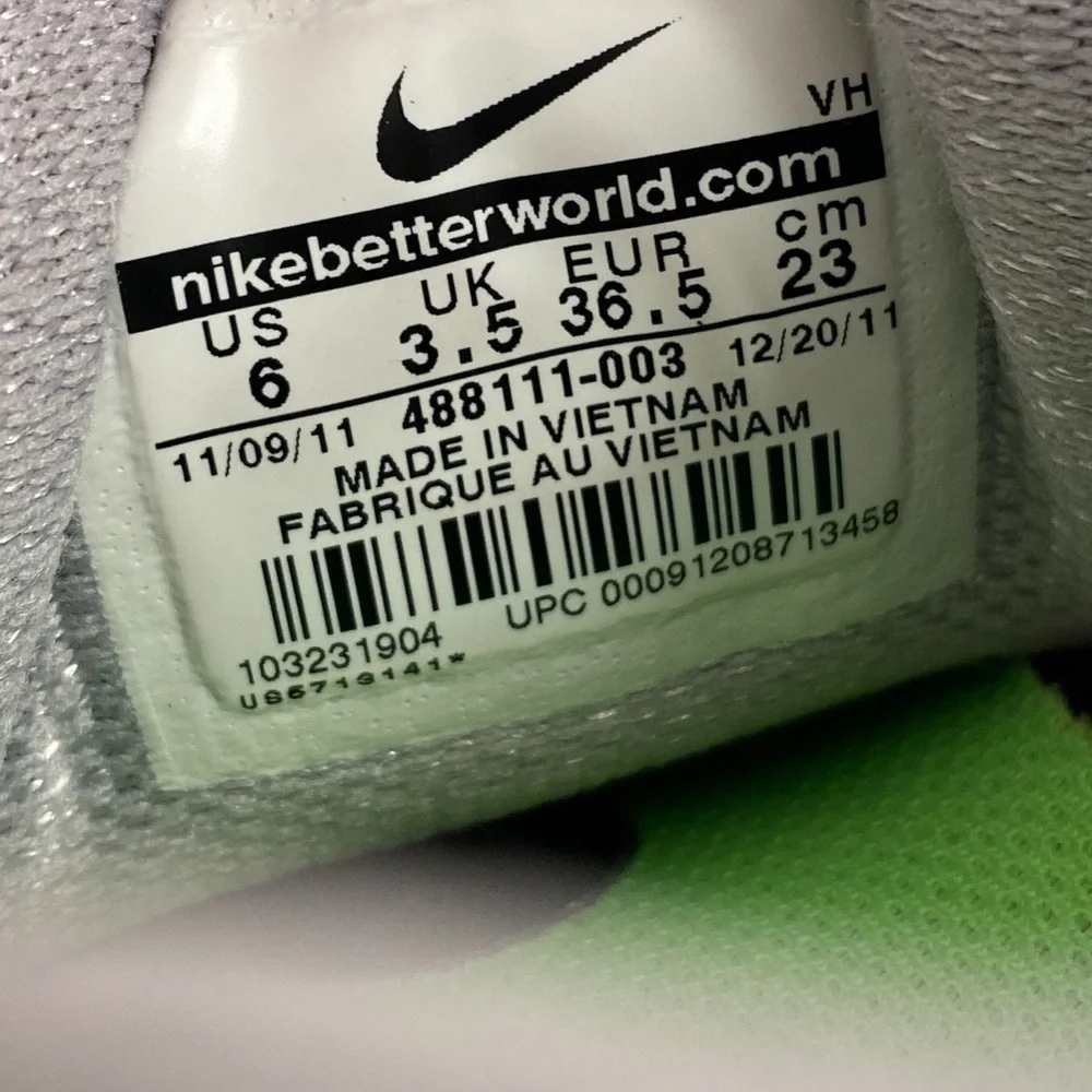 Nike air total